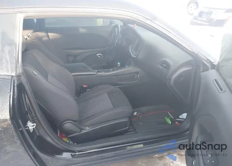 2019 Dodge Challenger Sxt Awd z USA, uszkodzony, nr VIN 2C3CDZGG6KH706515